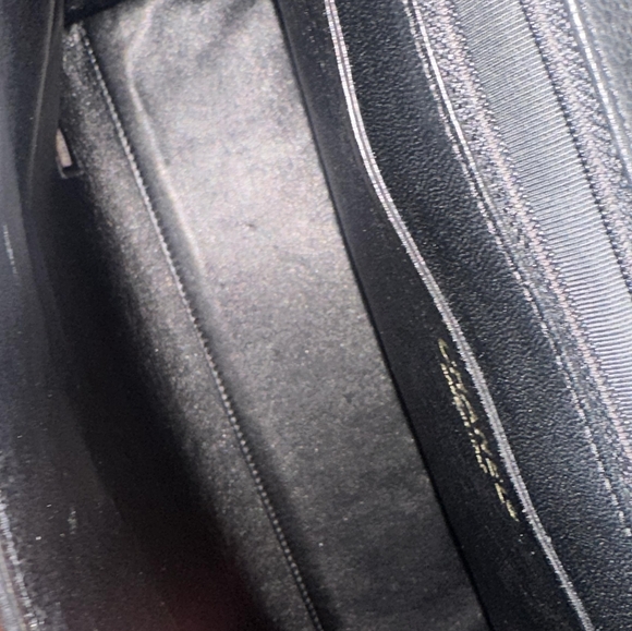 Chanel Black Quilted Leather Handbag - Picture 8 of 10